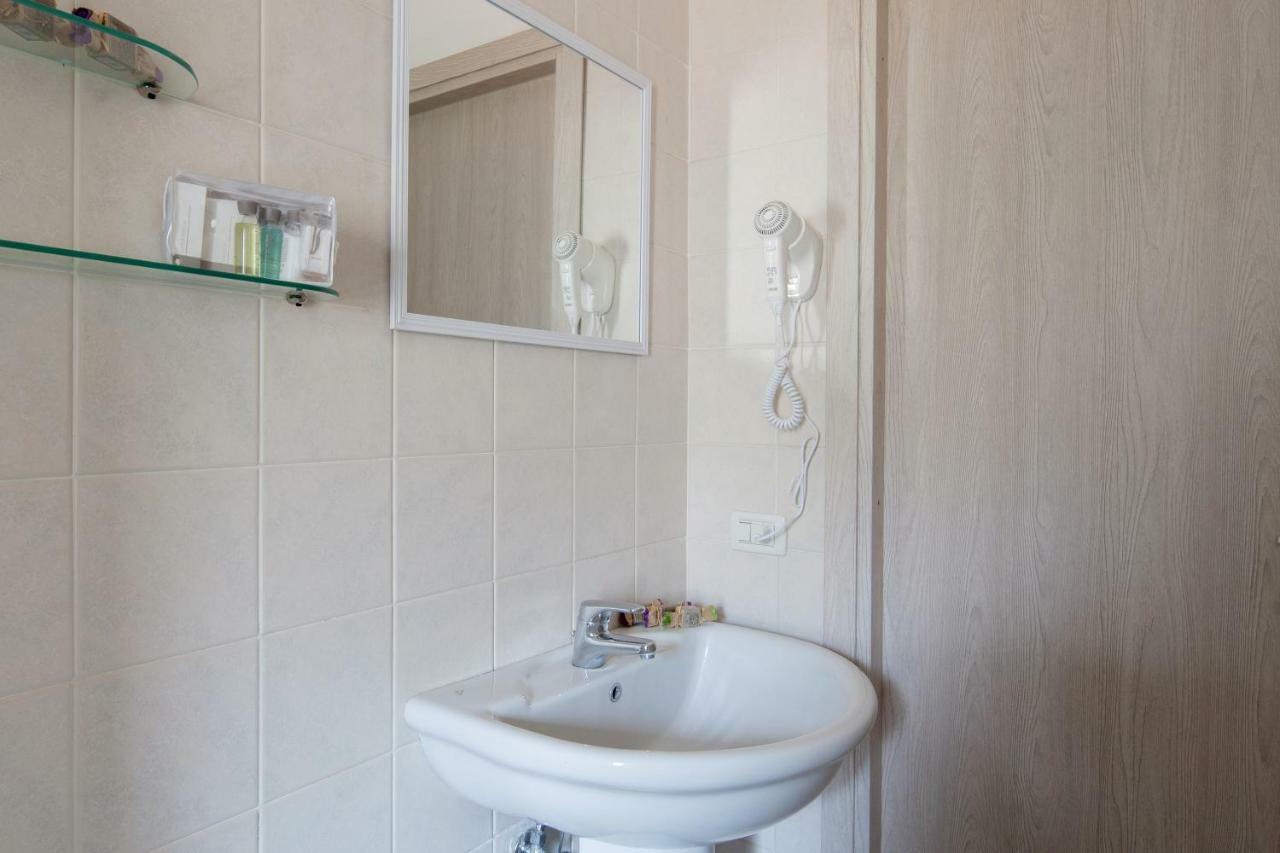 Blu Sea Rooms Λα Σπέτσια Εξωτερικό φωτογραφία
